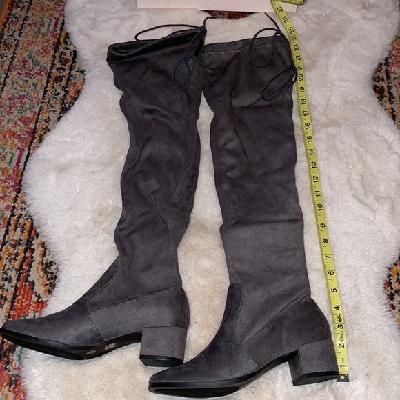 Suede Knee High Boots size 6.5 - Picture 5 of 13